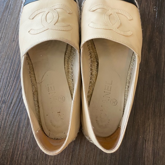 CHANEL Lambskin Espadrilles size 37 Beige - Picture 4 of 6